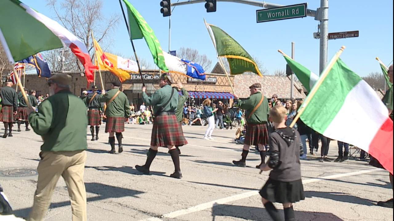 Thousands flock to Brookside for parade, KU basketball